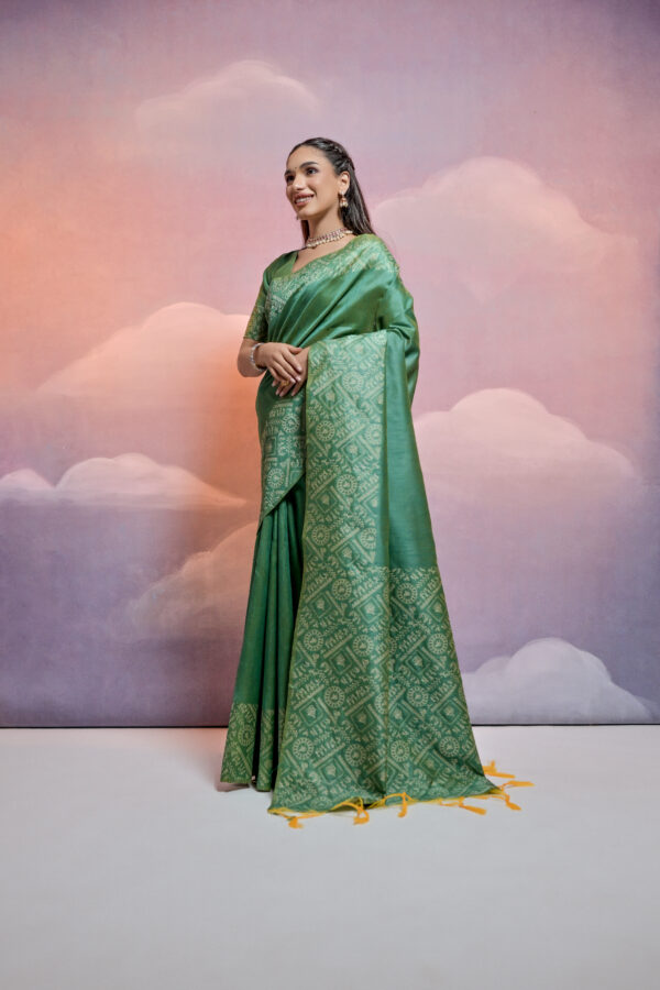 HANDLOOM-410_PISTA