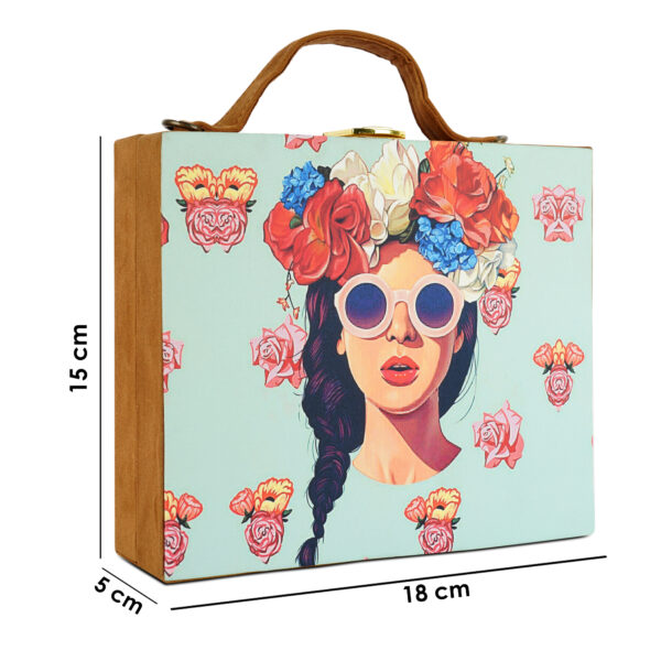 Vistu Woman Goan Sun Tan clutch