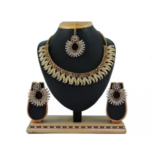 Women's Alloy Necklace set (Gold)