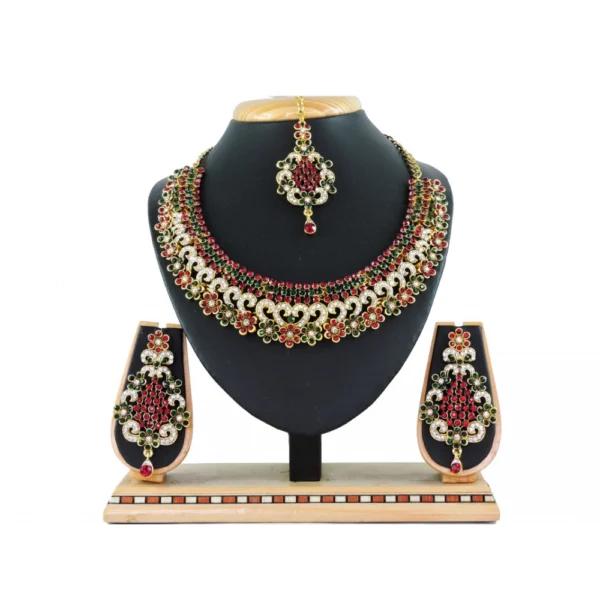 Women's Alloy Necklace set (Maroon,Green)