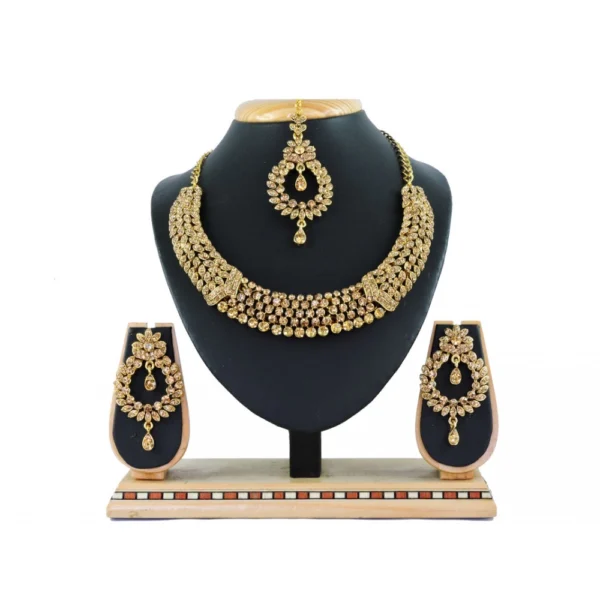 Women's Alloy Necklace set (Gold)