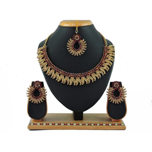 Women's Alloy Necklace set (Maroon)