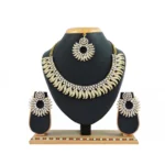 Women's Alloy Necklace set (White)