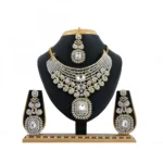 Women's Alloy Necklace set (White)