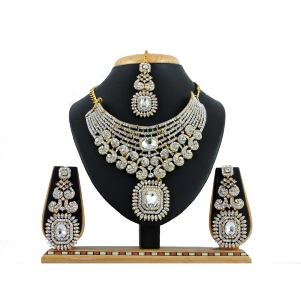 Women's Alloy Necklace set (White)