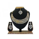 Women's Alloy Necklace set (White)