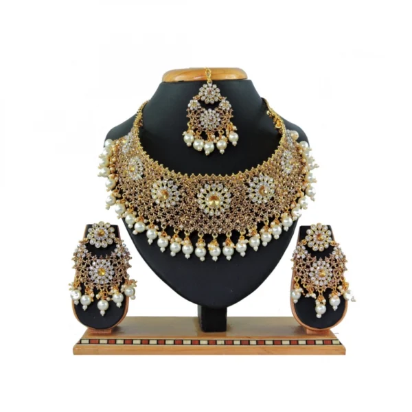 Women's Alloy Necklace set (Gold)