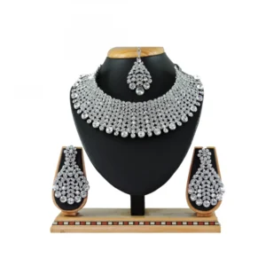 Women's Alloy Necklace set (White)