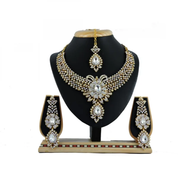 Women's Alloy Necklace set (White)