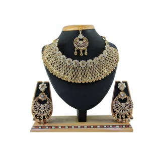 Women's Alloy Necklace set (Gold)