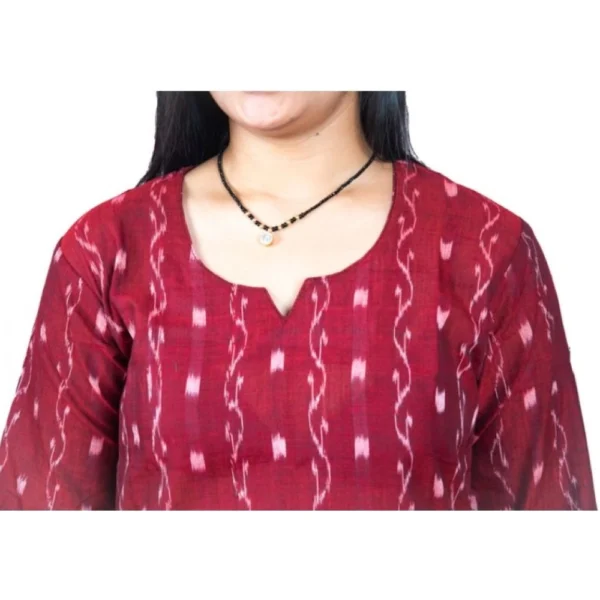 Women's Sambalpuri Certified Handloom Pure Cotton Straight Kurti (Maroon)