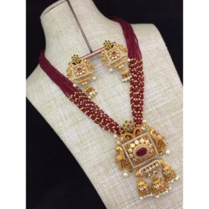 Women's Elite Moti Mala Ad Pendal Jewellery Set (Red, Free Size)
