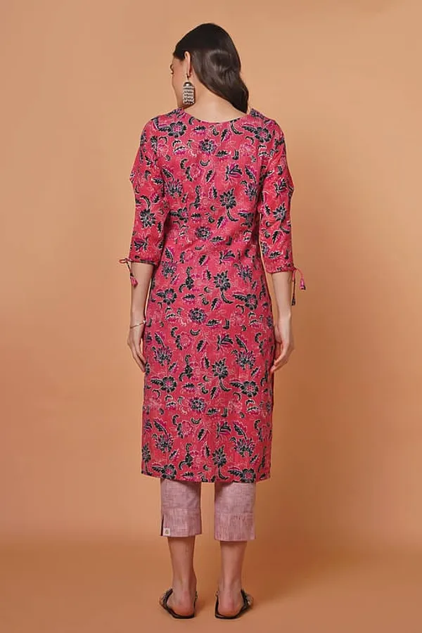 Pink Cotton Cut Out Sleeves Design Kurta