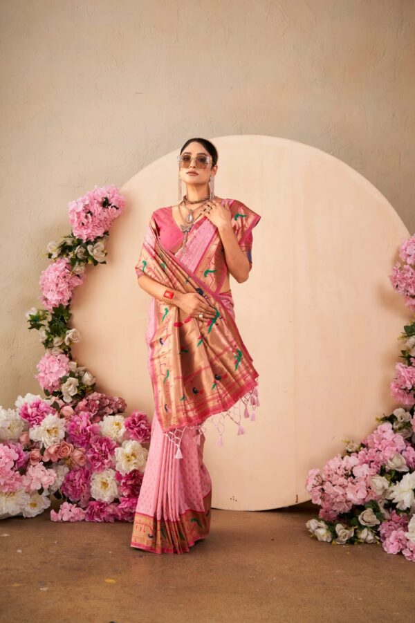 PAITHANI BUTTI