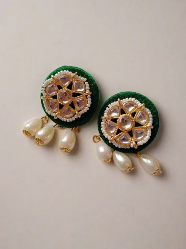 Rainvas green round kundan beads and white pearls tiny earrings