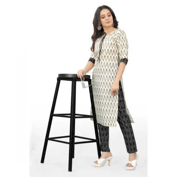 Women's Cotton Embroidery Straight Kurti Set(White)