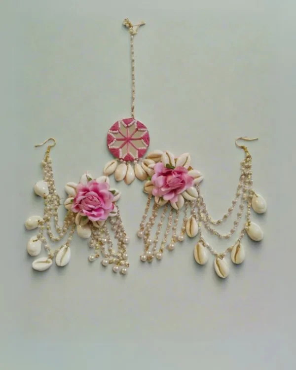 Rainvas rose floral earrings mangtika set in white pink with chain