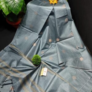 Woven heart motifs saree