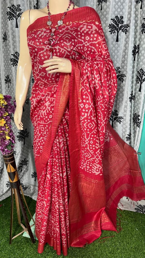 Hand b0utique print saree