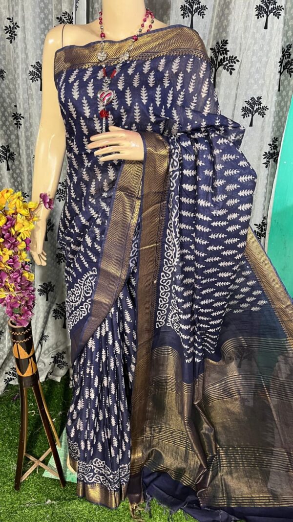 Hand b0utique print saree