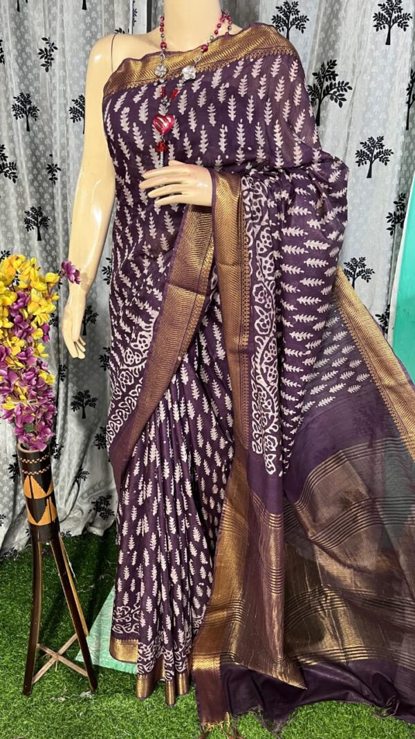 Hand b0utique print saree