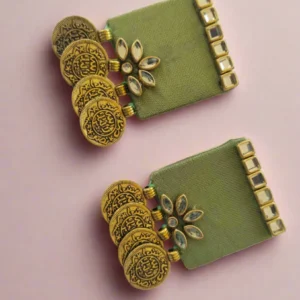 Rainvas Pastel green earrings with golden bottom
