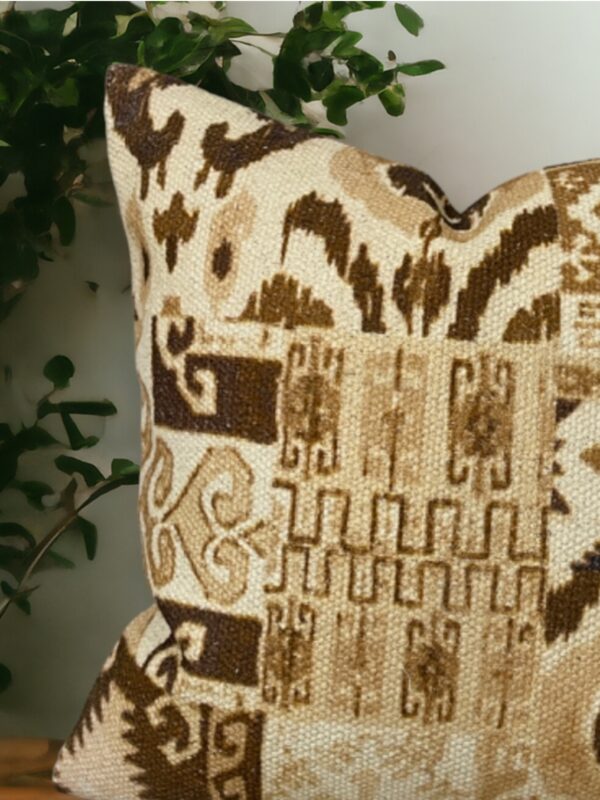 Tranquil Trellis Cushion Cover