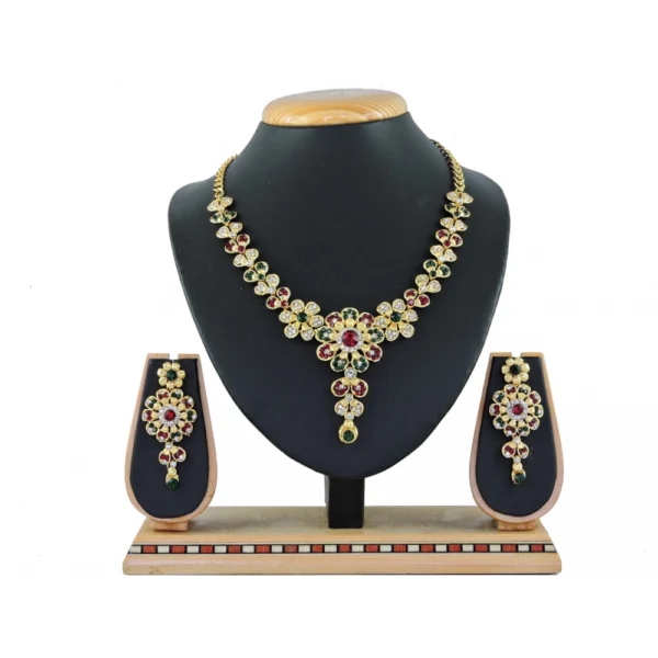 Women's Alloy Necklace set (Maroon,Green)