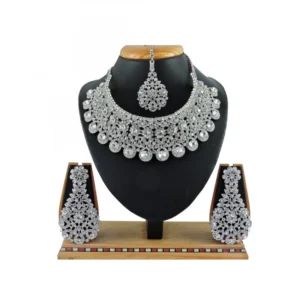 Women's Alloy Necklace set (White)