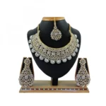 Women's Alloy Necklace set (White)