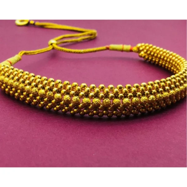 Women's Short Necklace And Earing Set