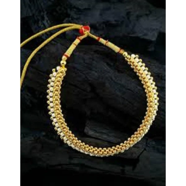 Women's Short Necklace And Earing Set