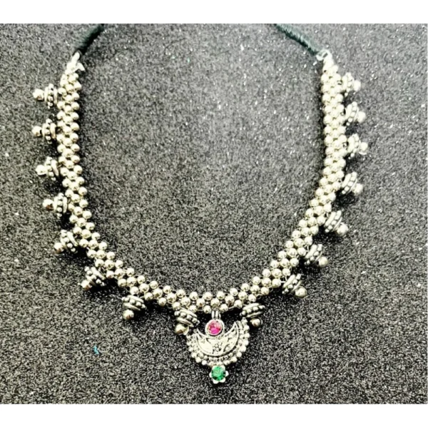 Women's Short Necklace And Earing Set