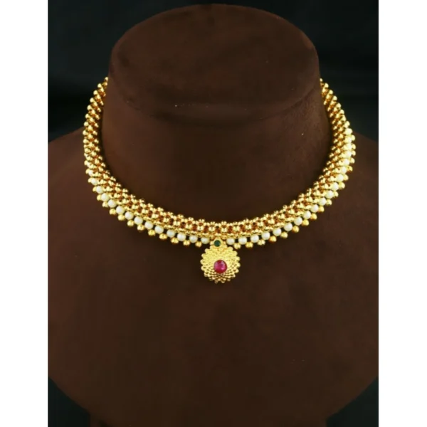 Women's Short Necklace And Earing Set