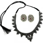Women's Short Necklace And Earing Set